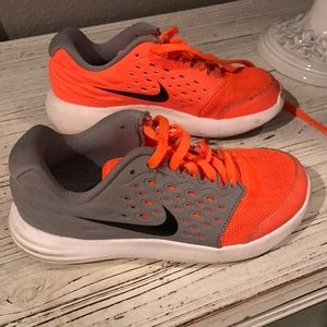 Nike boys shoes